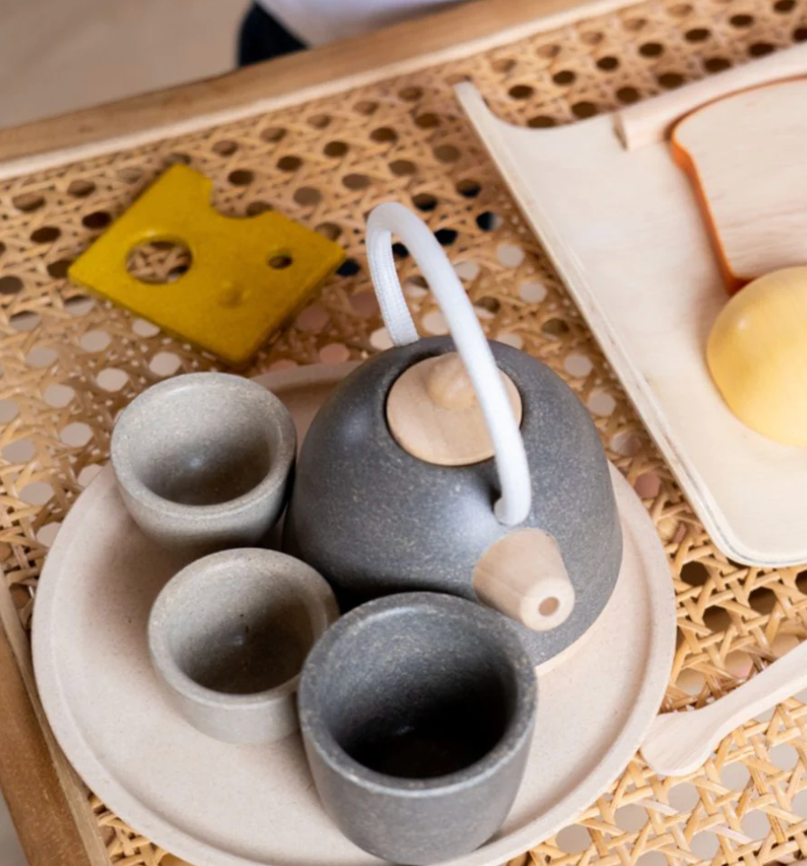 >Plan Toys - Classic Tea Set